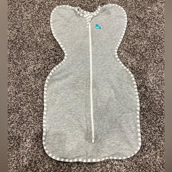 Love to Dream Swaddle - Picture 2 of 4